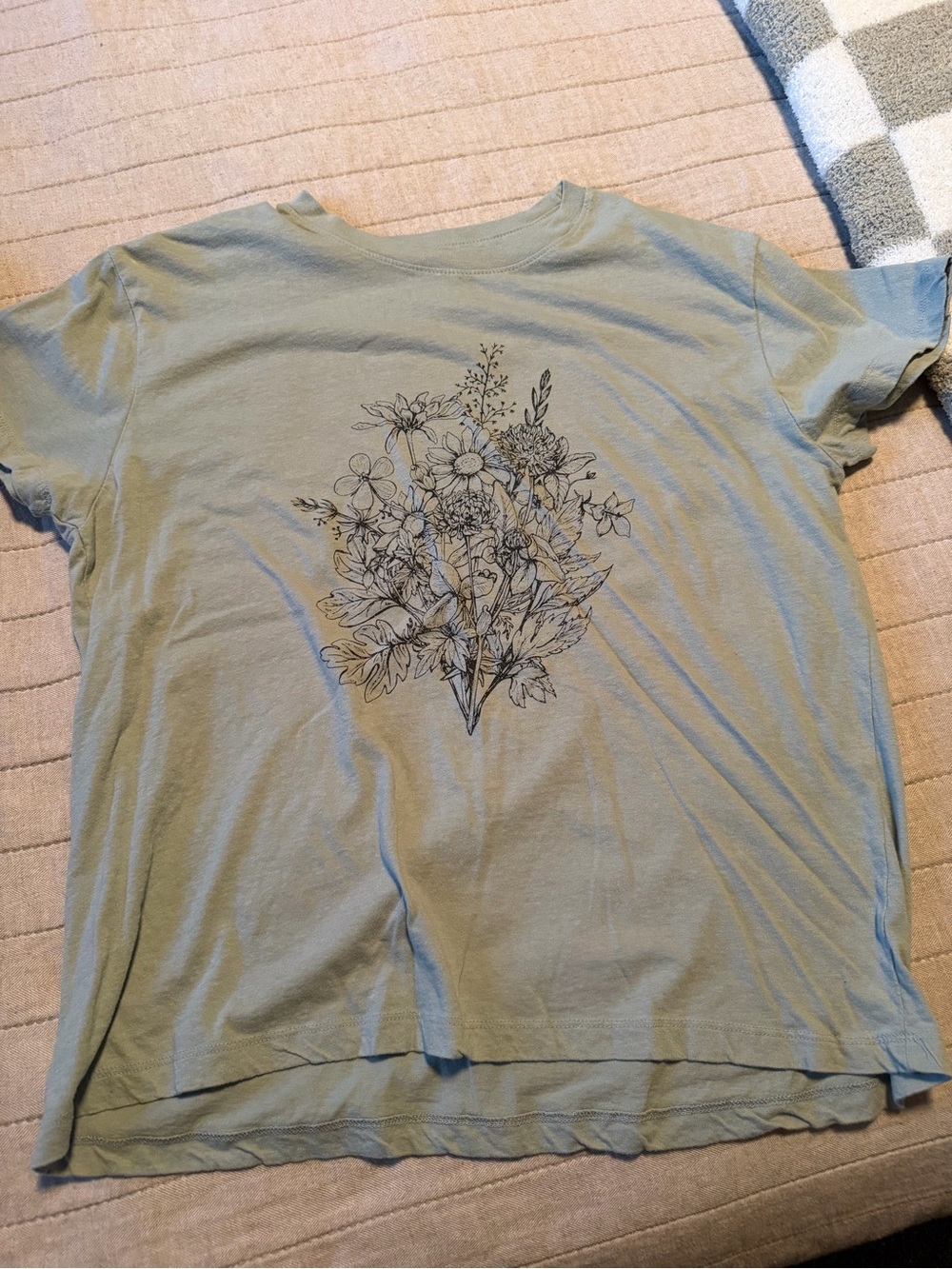 Floral Graphic Short Sleeve Tee - Sage Green